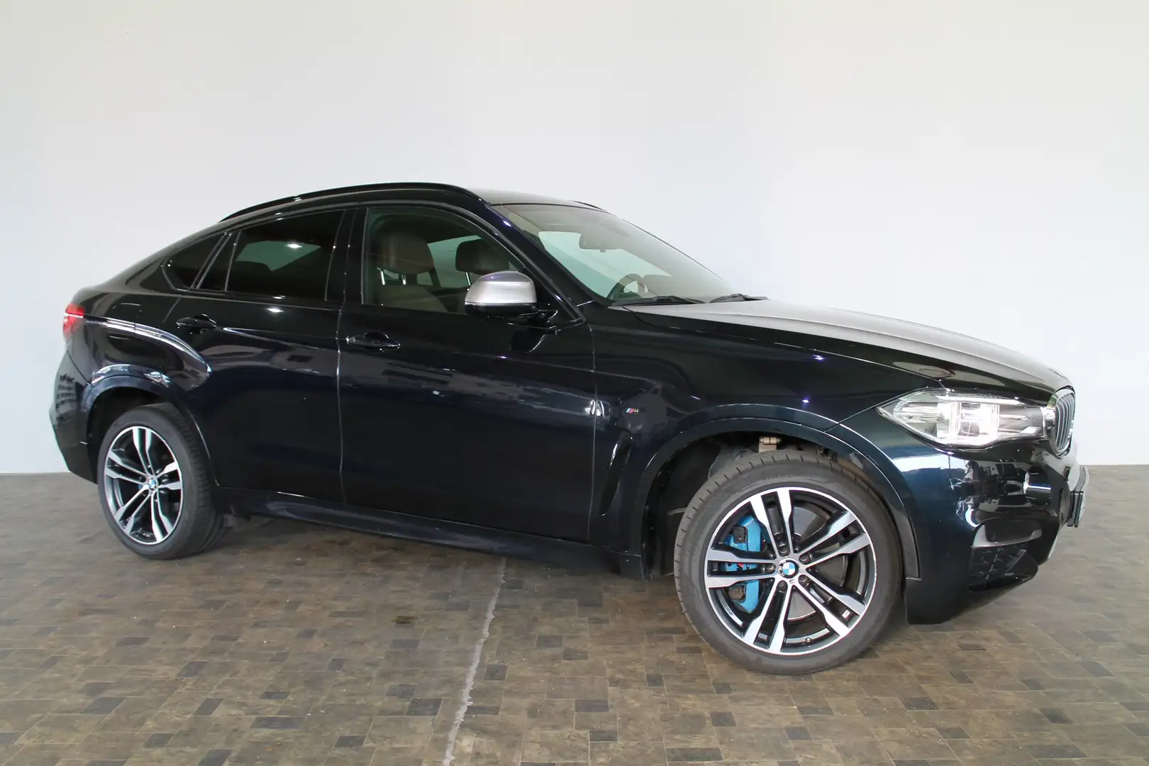 BMW X6 M M50 d, Leder, Navi, Xenon, H&K Soundanlage Noir - 2