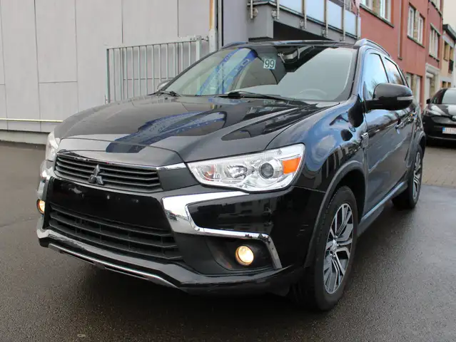 Mitsubishi ASX 1.6i 2WD + NAVIGATION +++