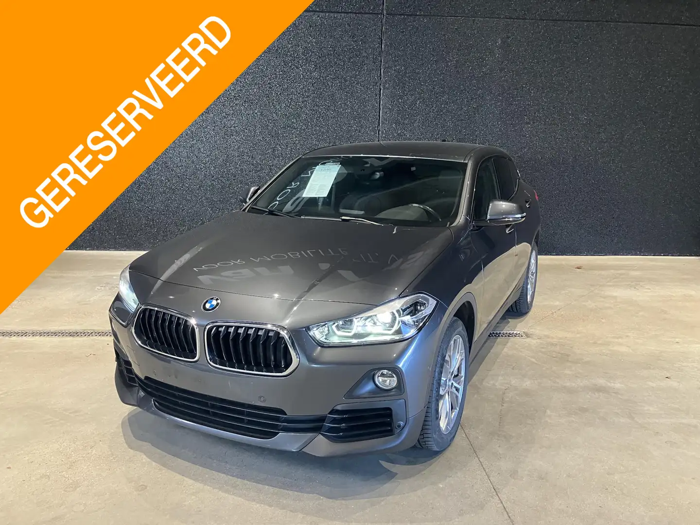 BMW X2 sDrive20i DCT LED | LEDER | Zetelverwarming | NAVI Gris - 1