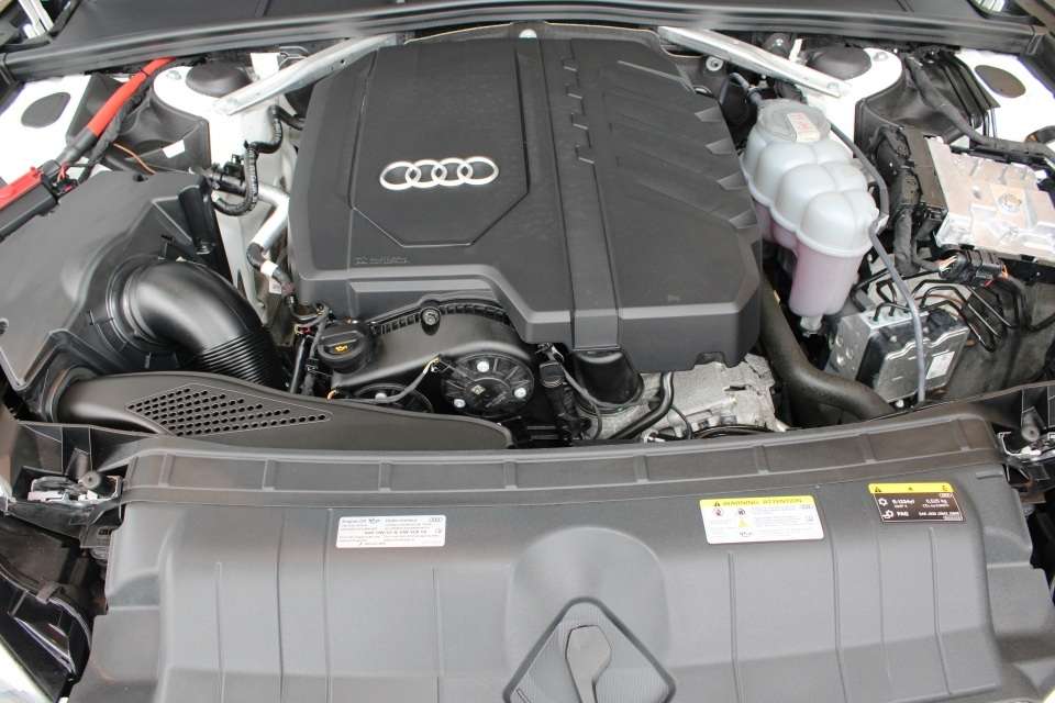 2024 Audi A5 Komfort Quattro CarPlay thumb 10