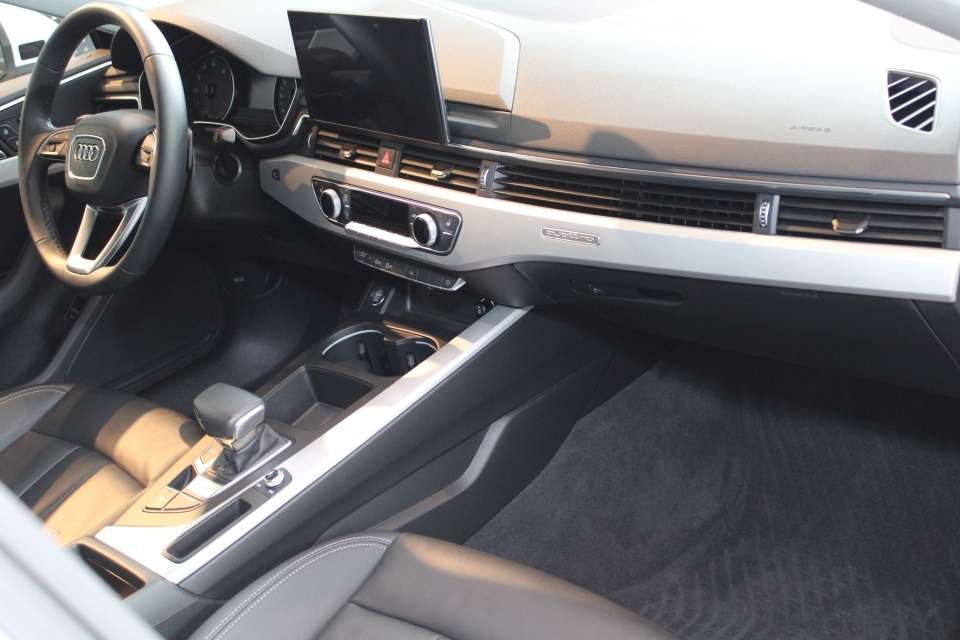2024 Audi A5 Komfort Quattro CarPlay thumb 13