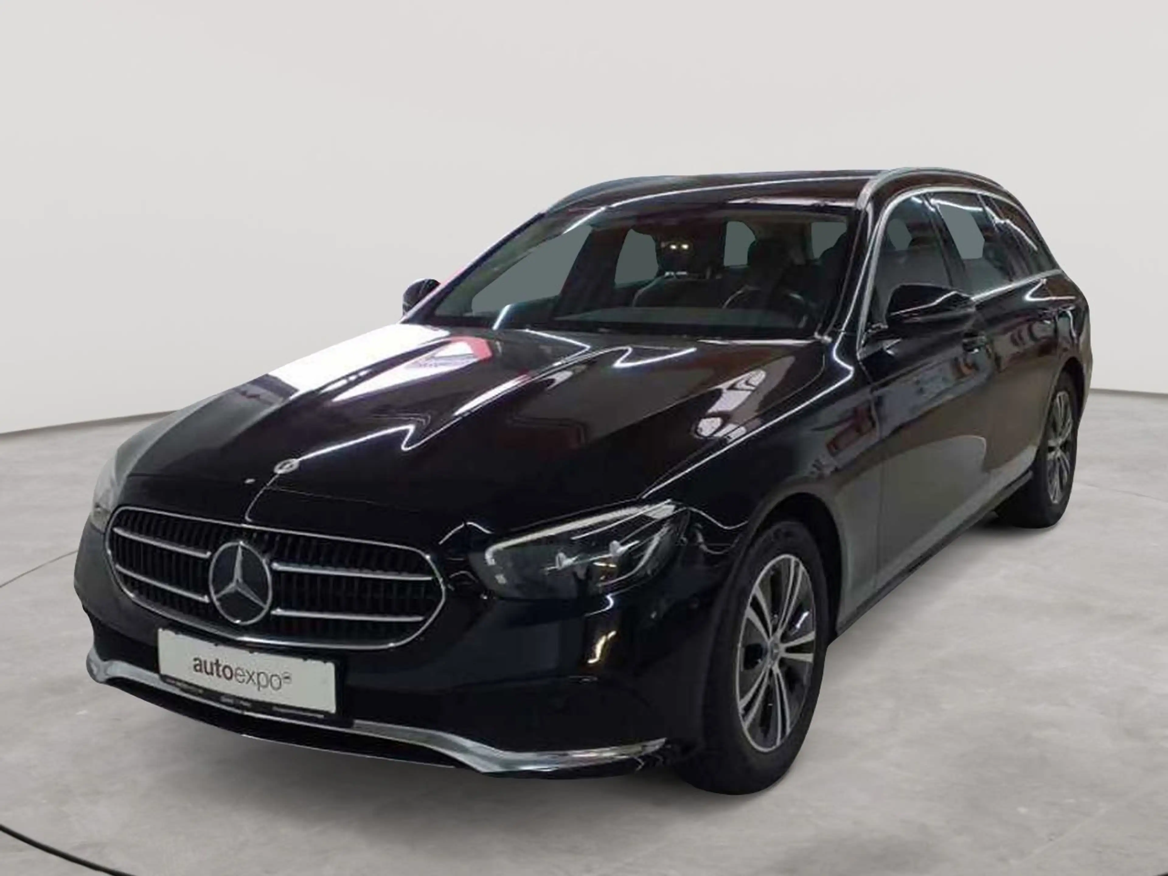 Mercedes-Benz E 220 E 220 d 4Matic T-Ava AHK ABC MBUX StHz — photo 2