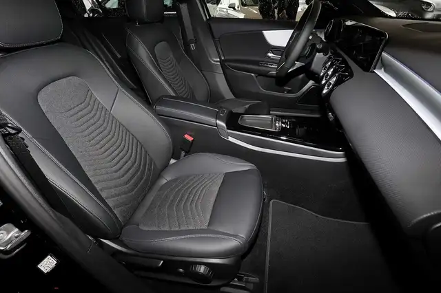 Mercedes-Benz A-Class view 4