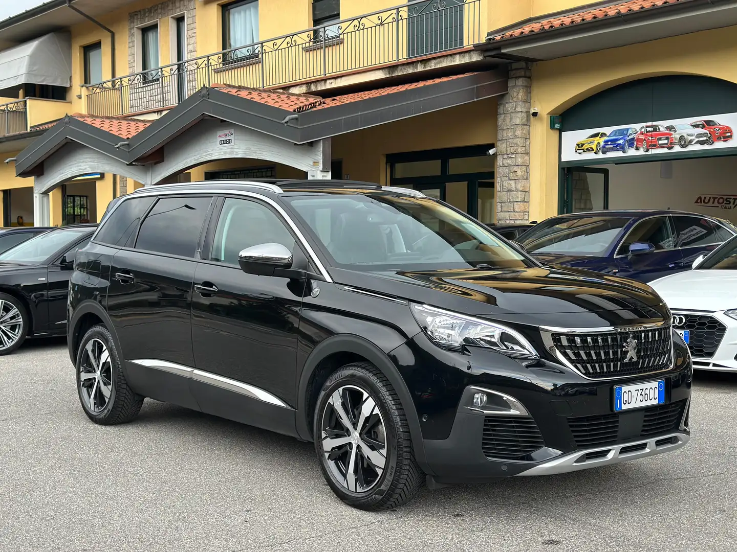 Peugeot 5008 5008 II 2020 1.5 bluehdi Crossway s Nero - 1