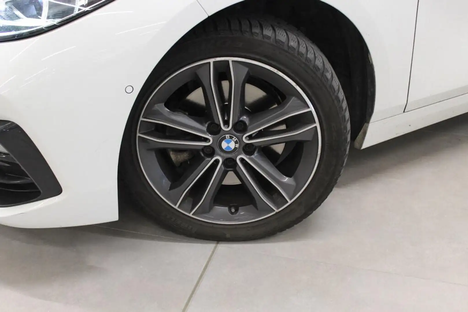 BMW 116 116d Sport auto Weiß - 2