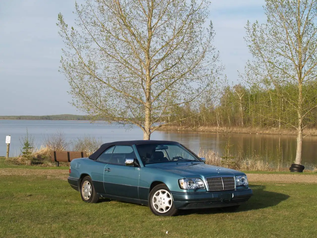 Mercedes-Benz 300 снимка Mercedes-Benz 300