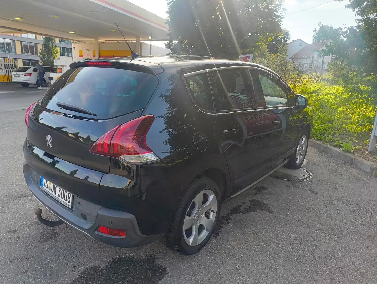 Peugeot 3008 3008 155 THP Automatik Allure Schwarz - 2