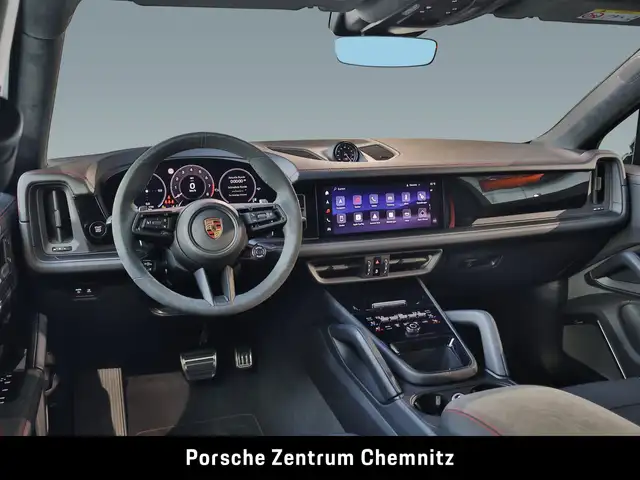 Porsche Cayenne view 7