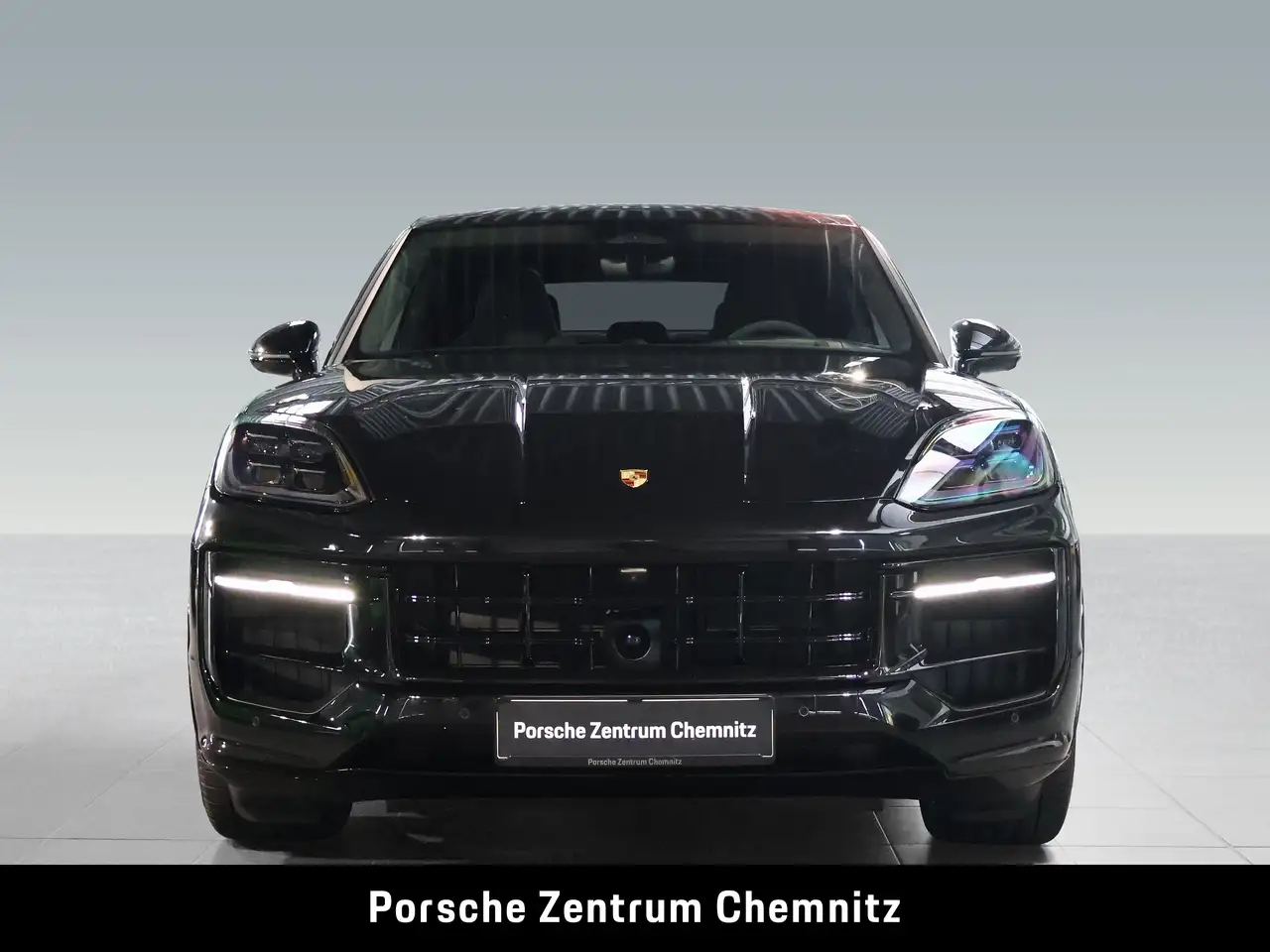Porsche Cayenne GTS Coupé Burmester;HA-Lenkung;18-Wege 4