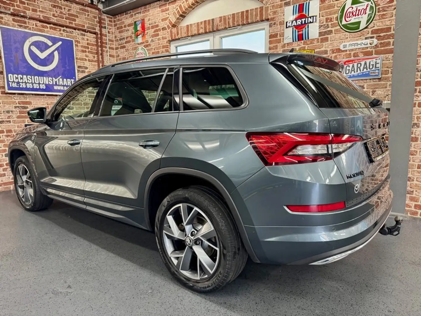 Skoda Kodiaq Kodiaq 2.0 Tdi 200cv 4x4 SPORT-LINE Gris - 2