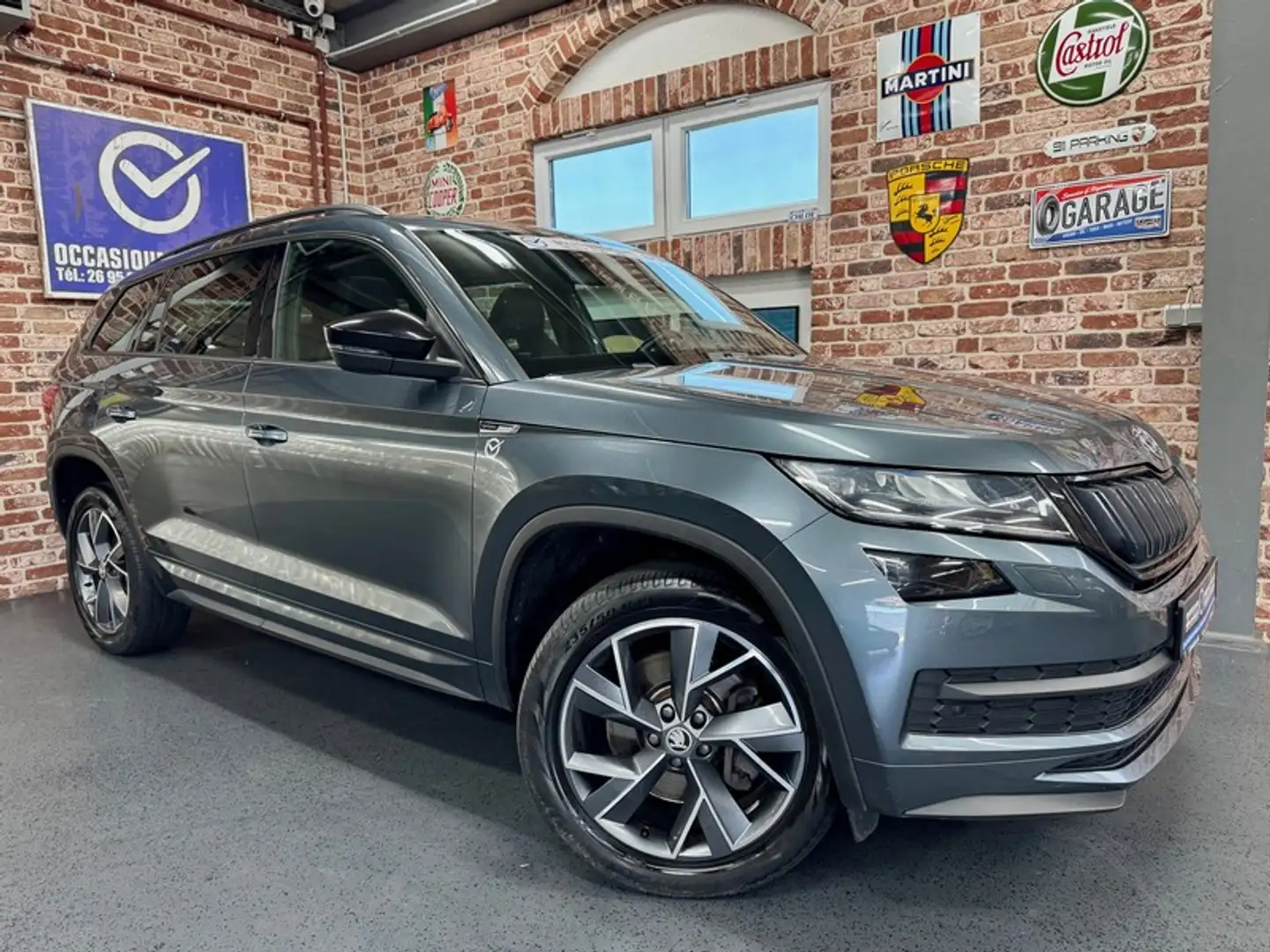 Skoda Kodiaq Kodiaq 2.0 Tdi 200cv 4x4 SPORT-LINE Gris - 1