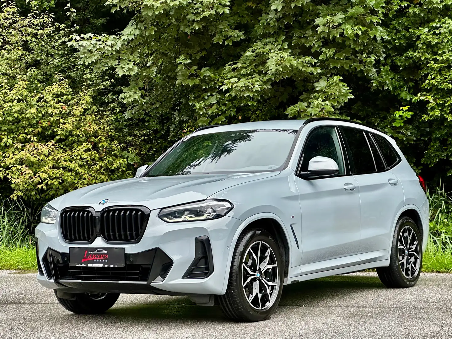 BMW X3 18 d M-Sport Automatik *AHK*AEROPAKET*SHADOWLINE* Grigio - 1