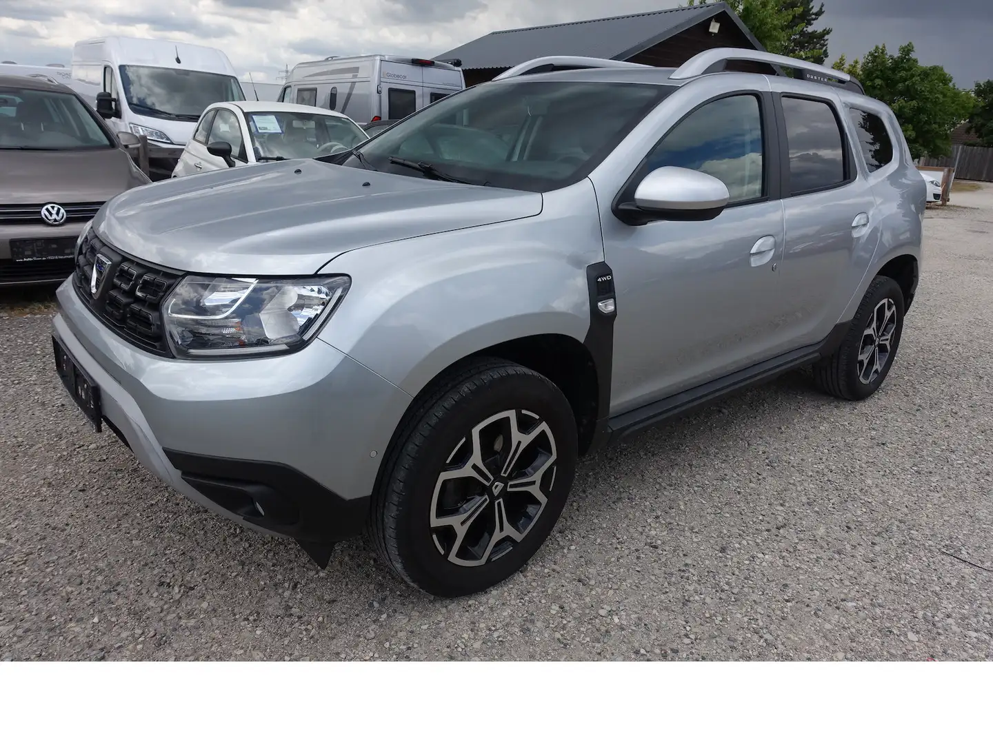 Dacia Duster Prestige 4WD Kamera PDC Sitzh. Navigation Silber - 1