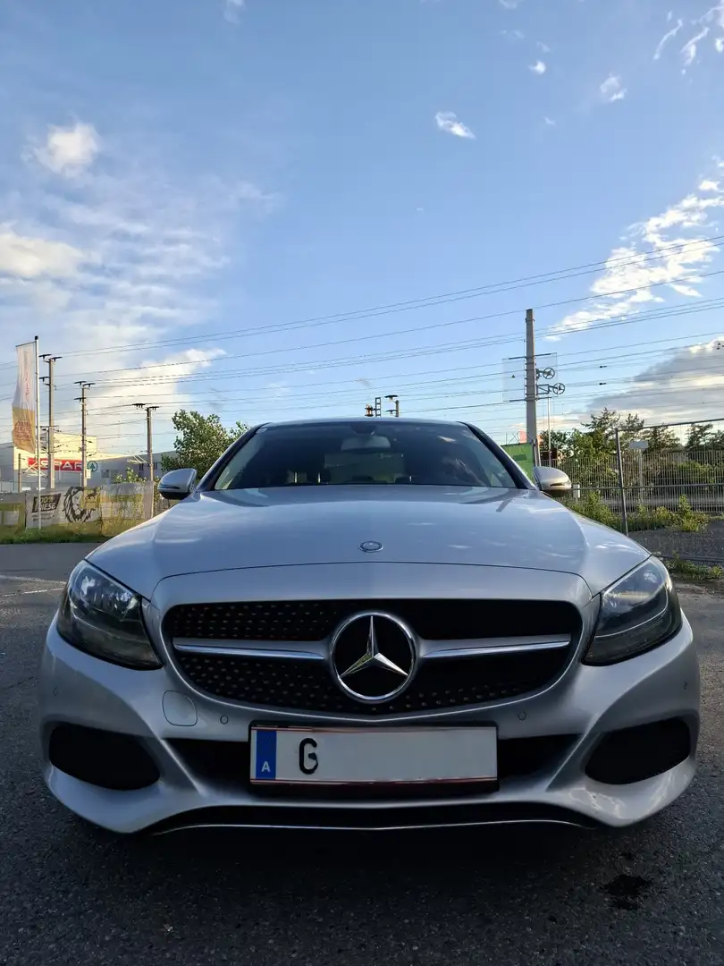 Mercedes-Benz C 180 - 1