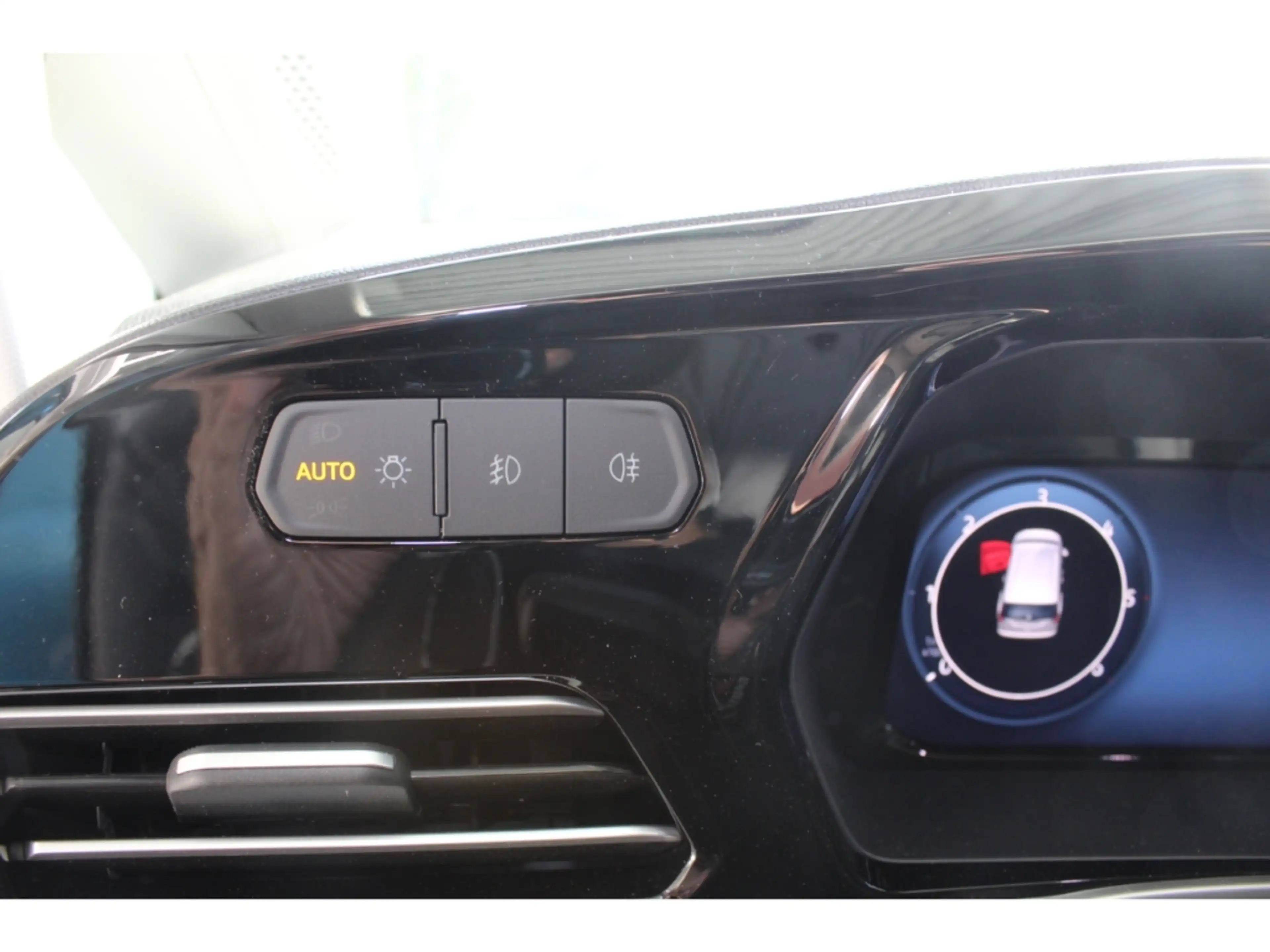 Ford Tourneo Connect ACTIVE AUTOMATIK 7-SITZER, NAVI, LED, PANO, ACC — photo 8