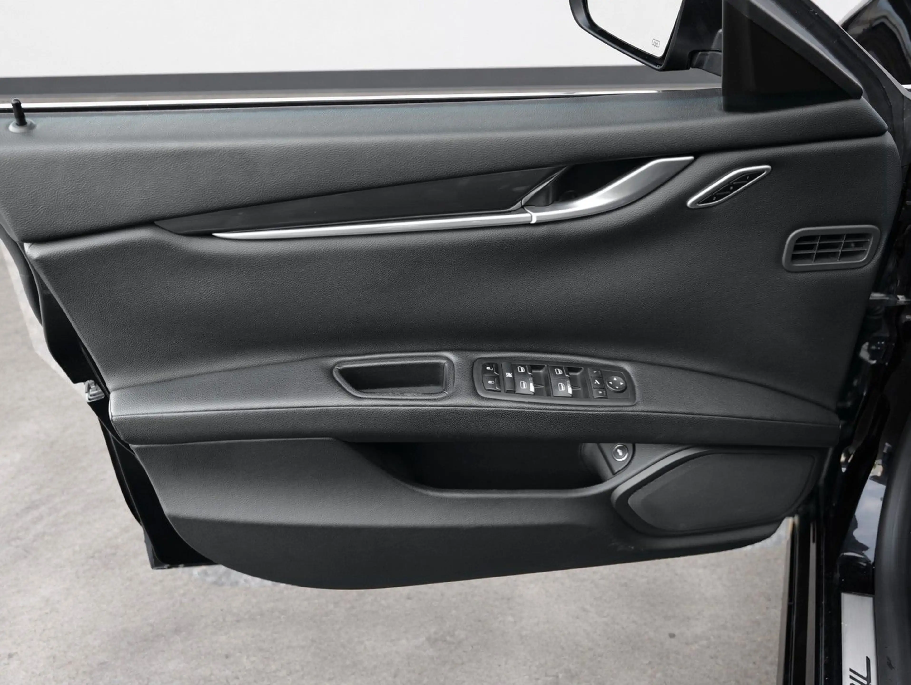 Maserati Ghibli 3.0 V6 Diesel ALCANTARA+MEMORY+21"+CAM — photo 10