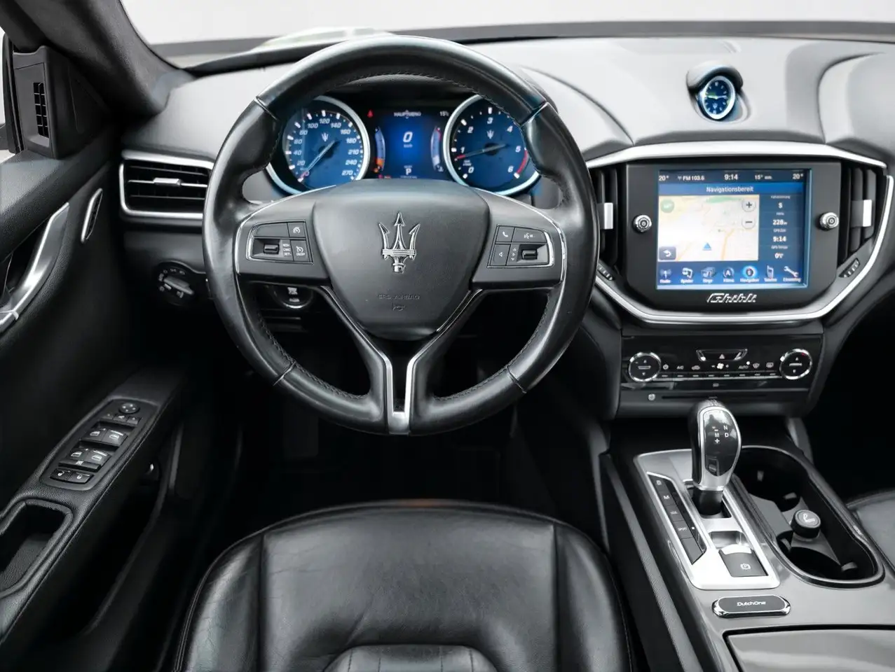 Maserati Ghibli 3.0 V6 Diesel | 275 ch | BVA | Jantes 21" | Sièges mémoire | Toit ouvrant | Caméra de recul | Régulateur adaptatif