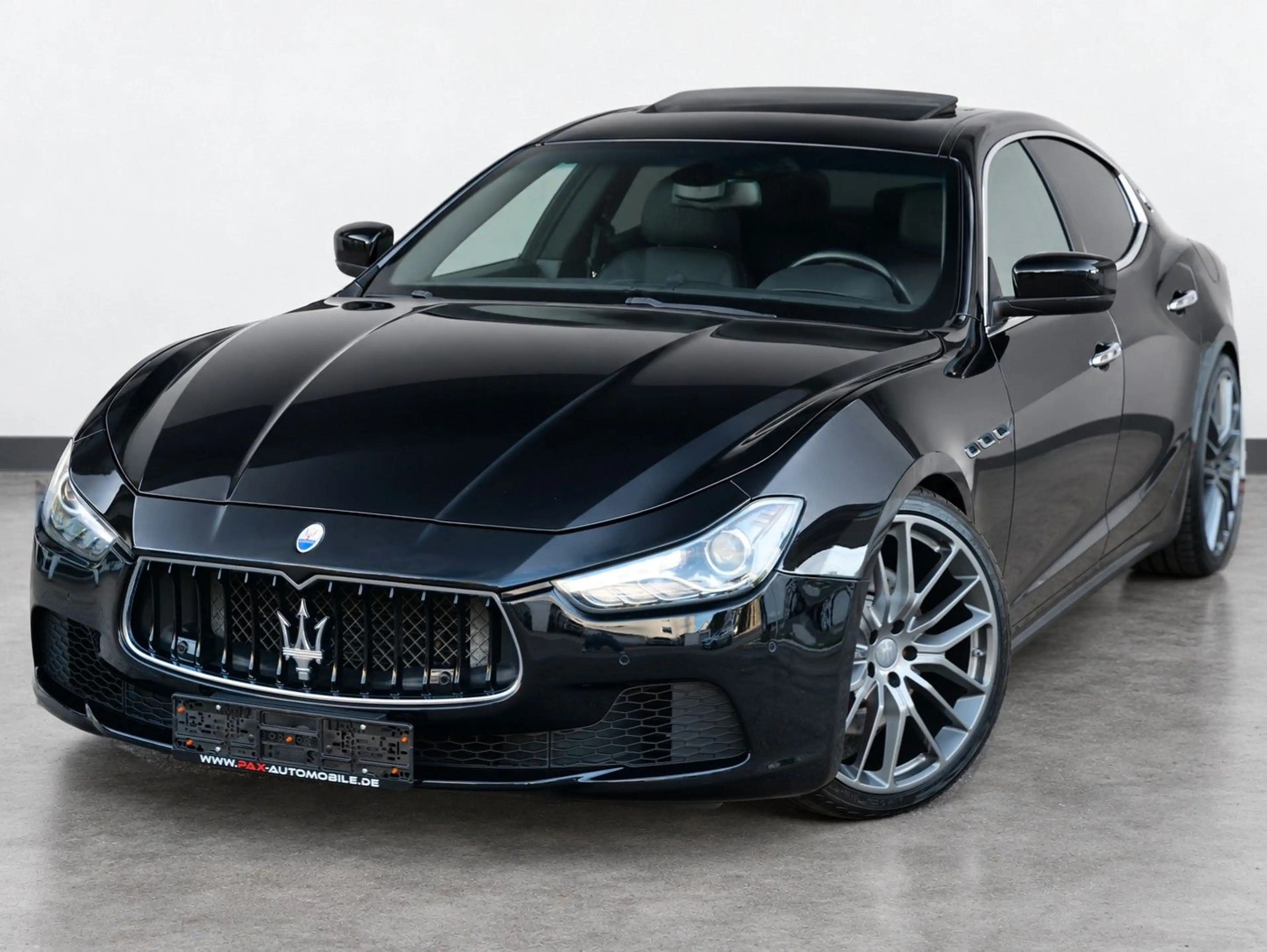 Maserati Ghibli 3.0 V6 Diesel ALCANTARA+MEMORY+21"+CAM