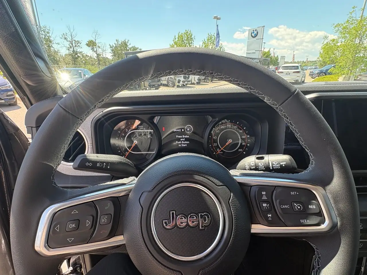 Jeep Wrangler photo Jeep Wrangler