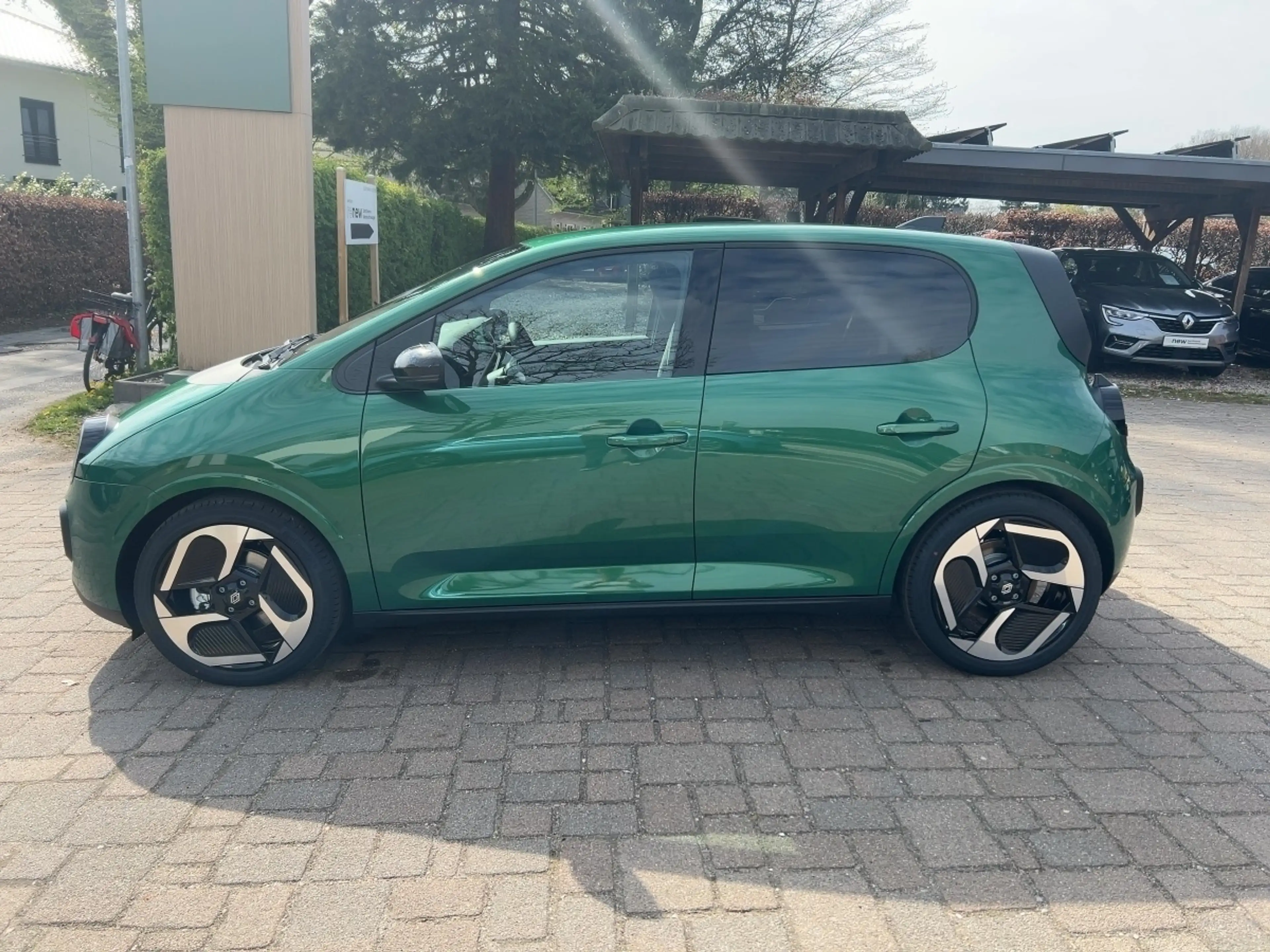 Renault Twingo E-TECH elektrisch Techno 80hp Urban Range — photo 2