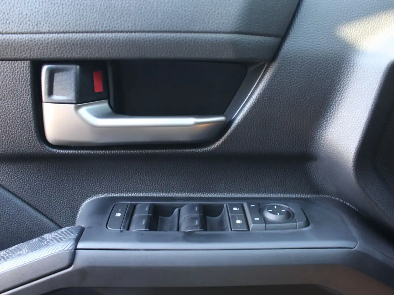 Toyota Tacoma снимка Toyota Tacoma