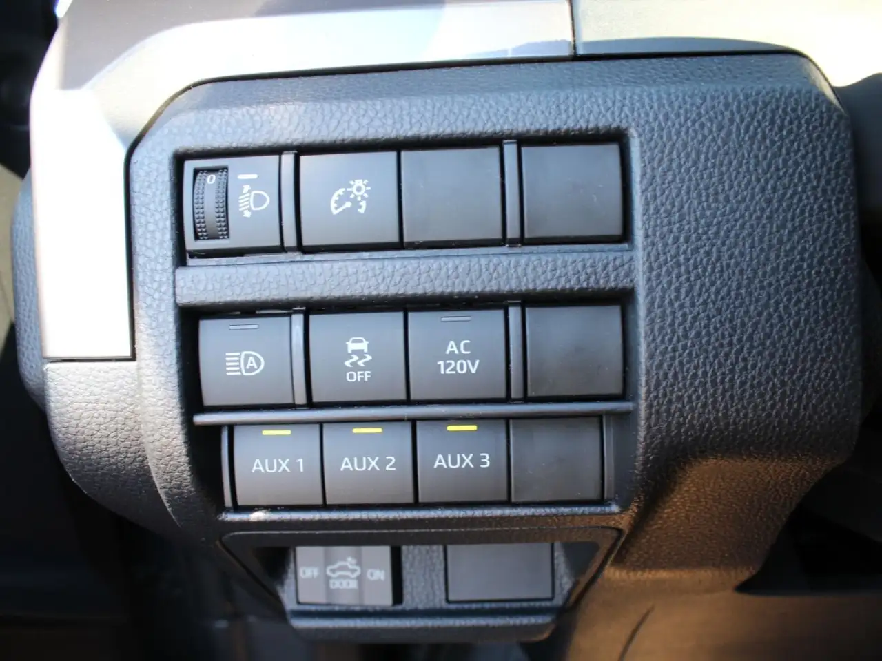 Toyota Tacoma снимка Toyota Tacoma