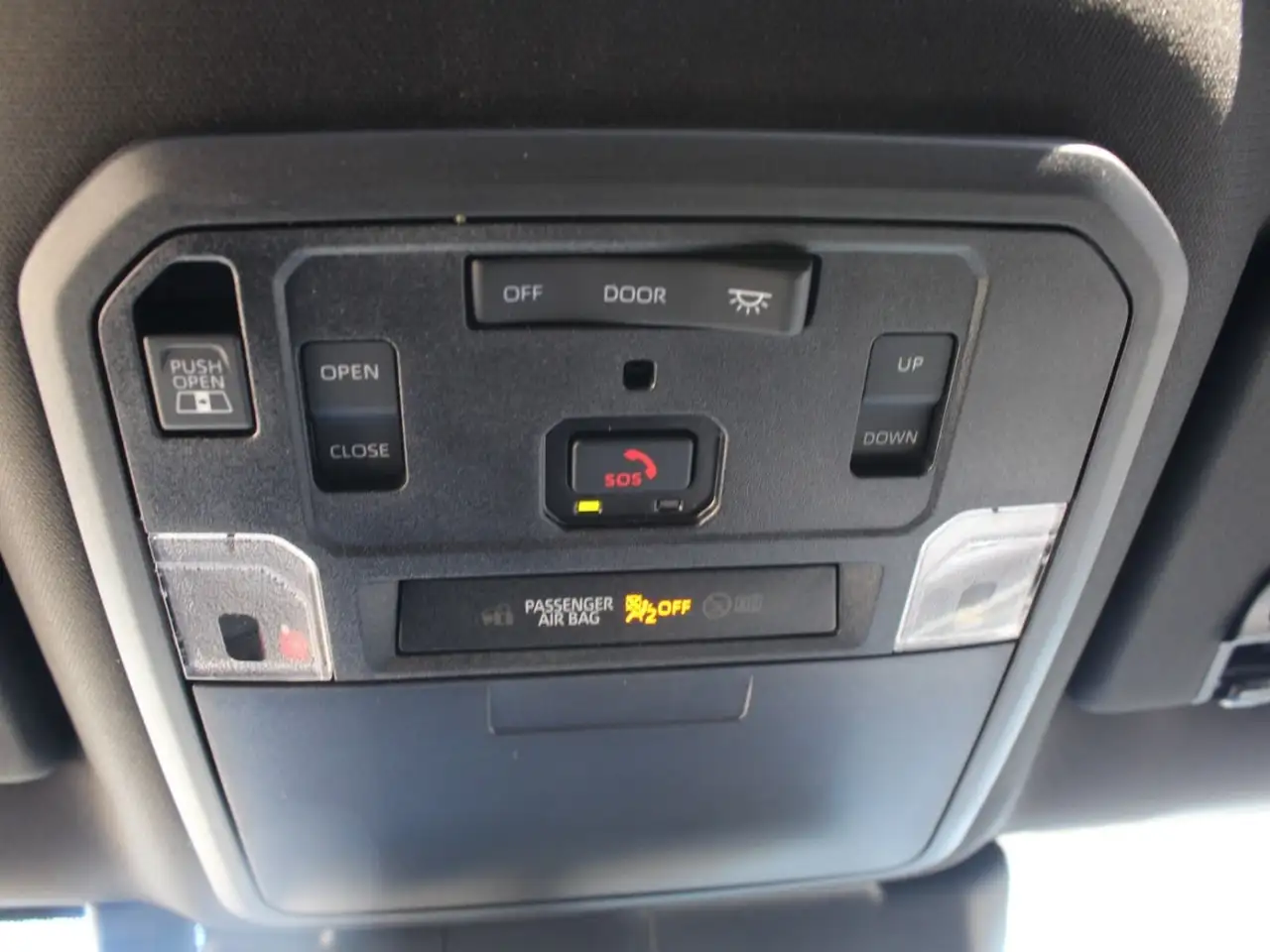 Toyota Tacoma снимка Toyota Tacoma