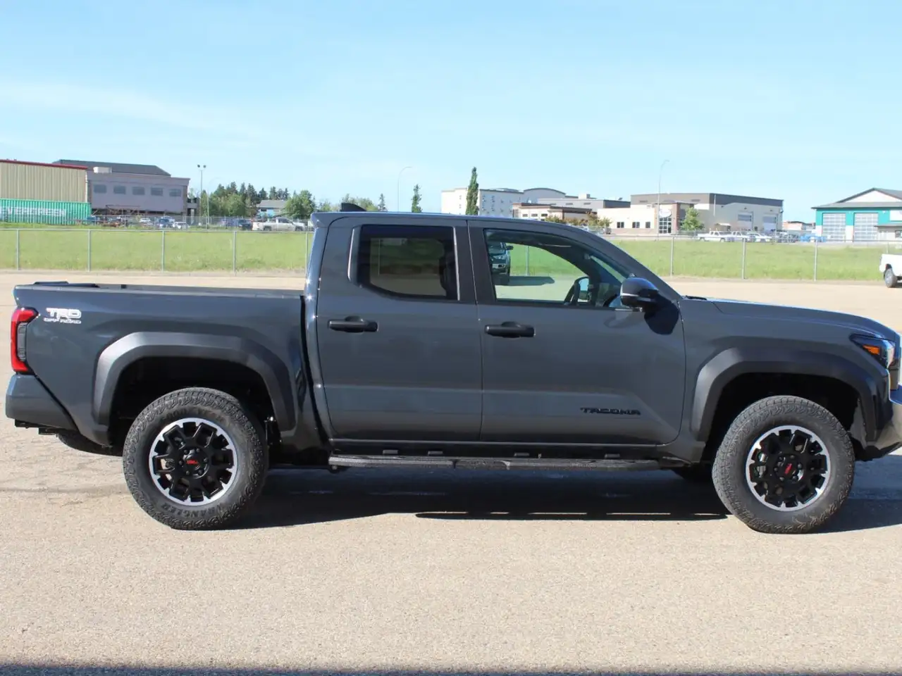 Toyota Tacoma снимка Toyota Tacoma