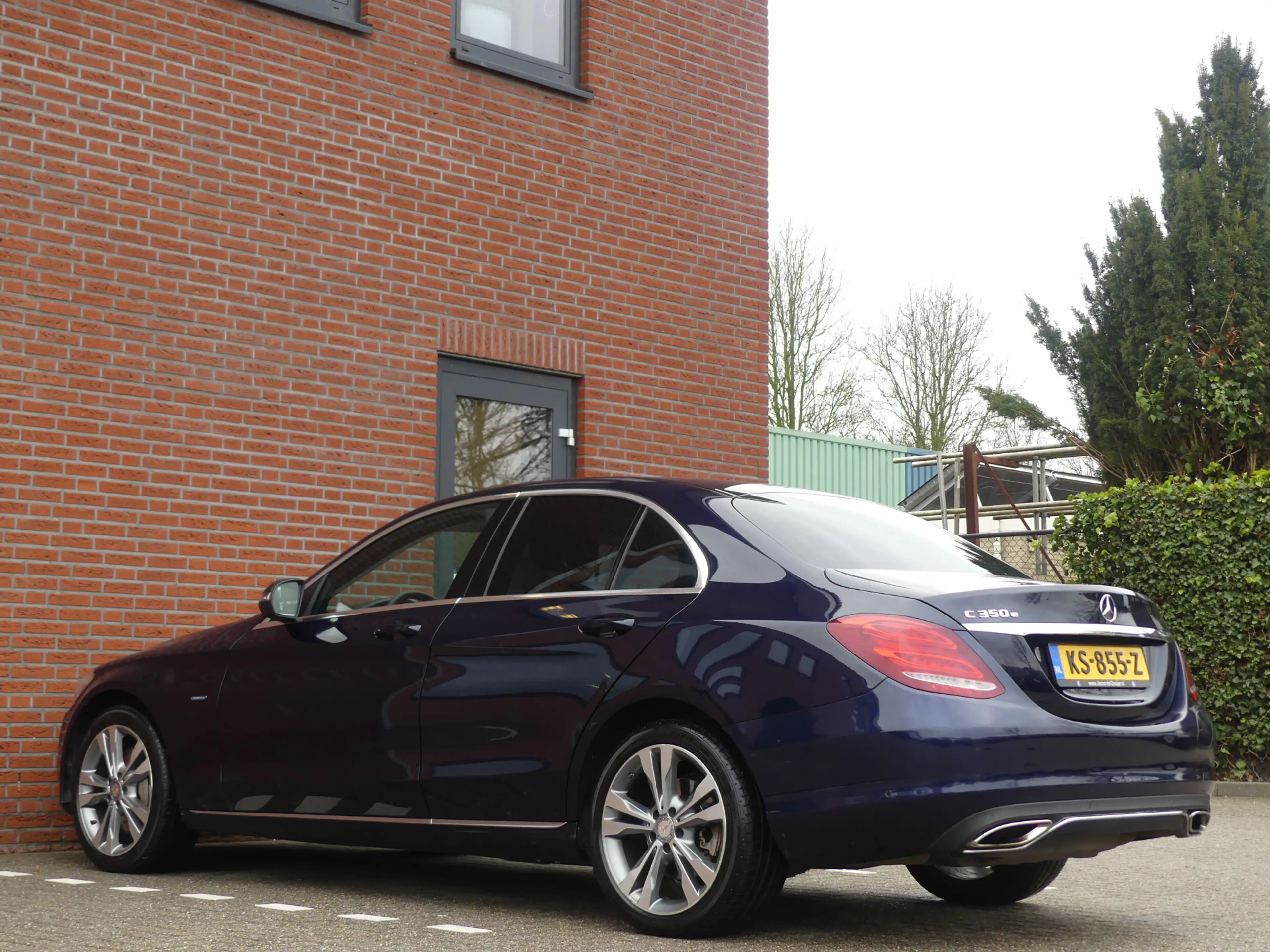 Mercedes-Benz C 350 e / Leer / Sportstoelen / 18inch — photo 22
