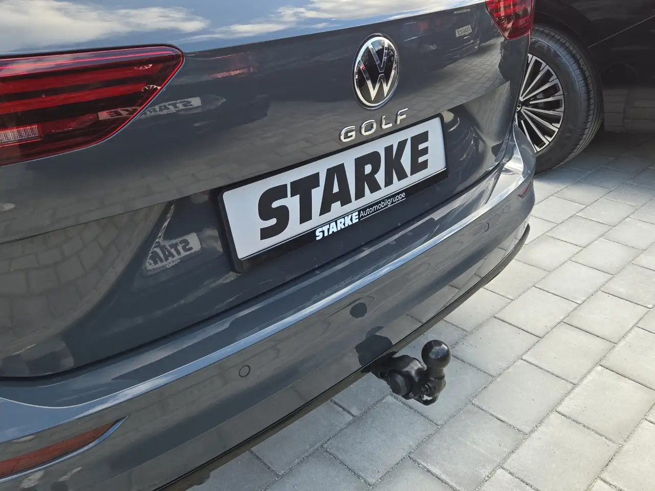 Volkswagen Golf Variant 2.0 TDI DSG R-Line 15