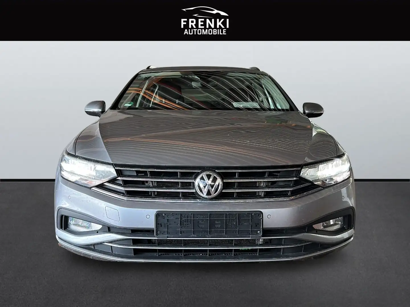 Volkswagen Passat Variant Business*NAVI*LED*KAMERA*AHK* Argent - 2