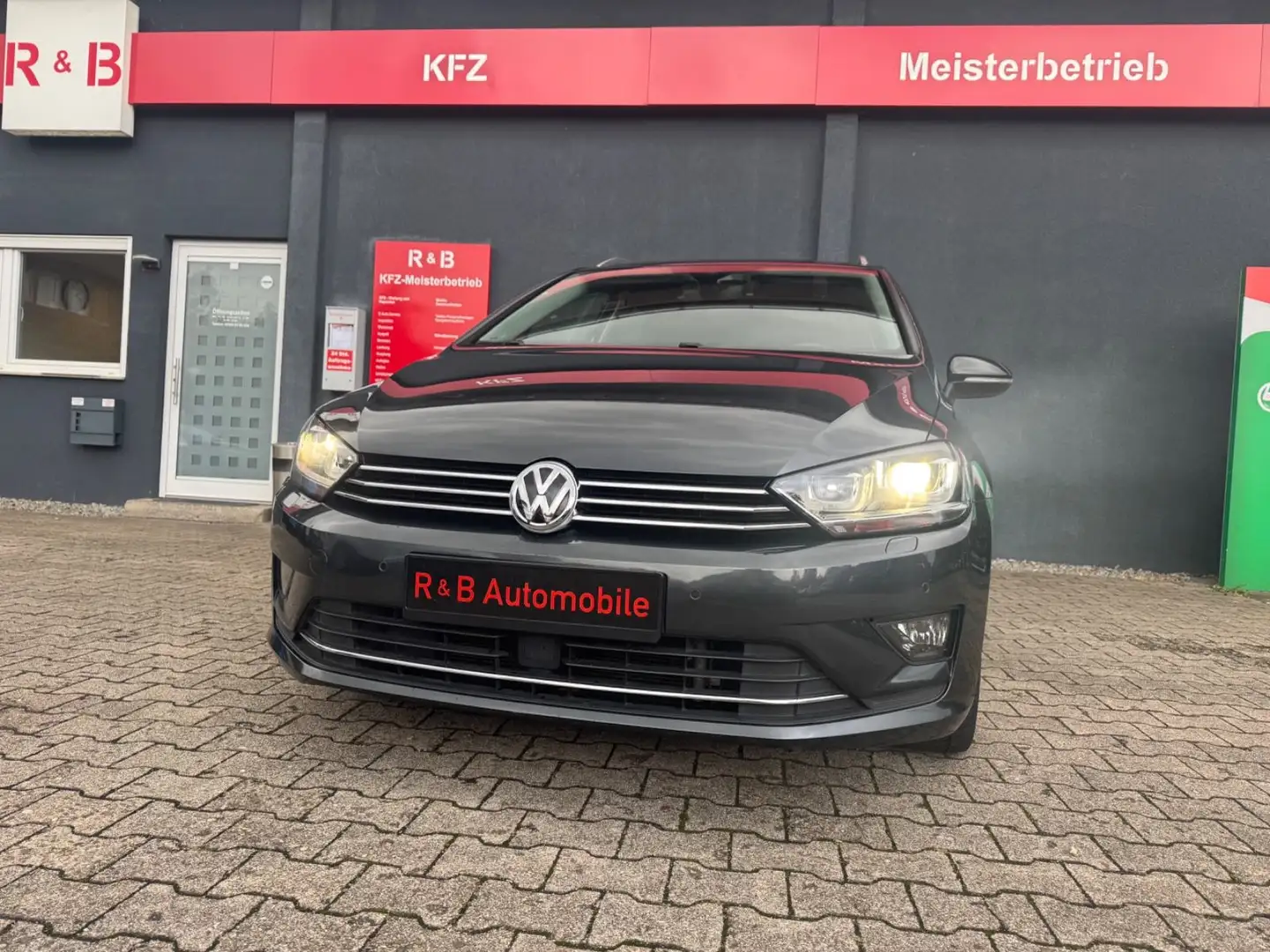 Volkswagen Golf Sportsvan VII Allstar BMT/Start-Stopp*1xHan Grau - 2