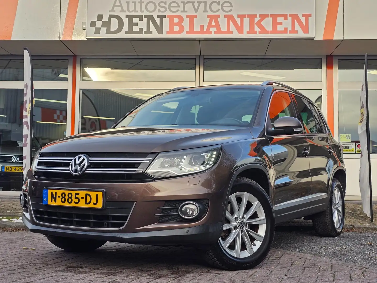 Volkswagen Tiguan 2.0 TSI Sport&Style 4Motion Automaat BJ.2012 / Pan Marrone - 1