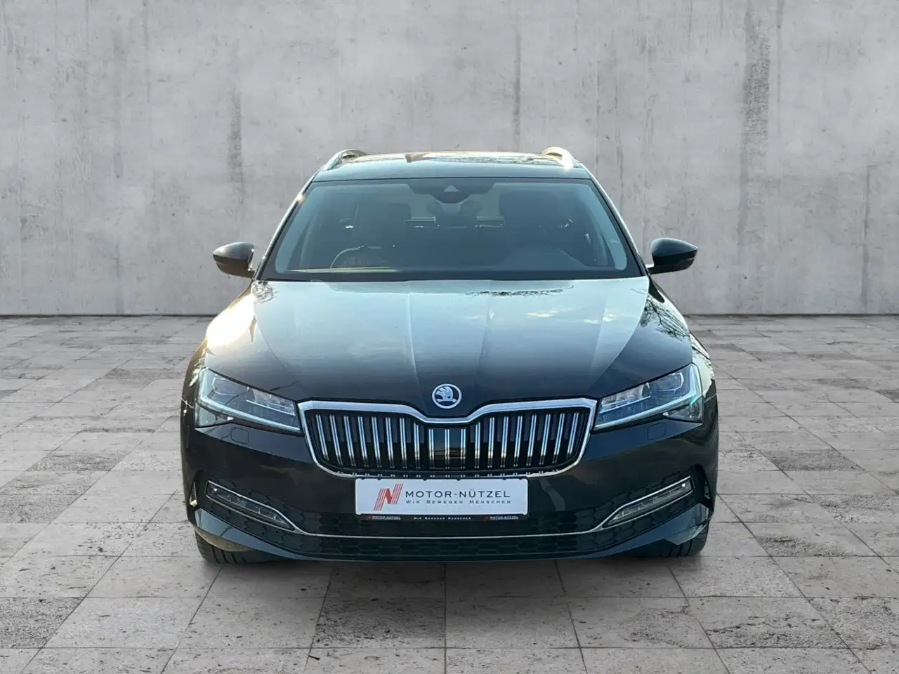 Skoda Superb Combi 2.0 TDI DSG STYLE BEAM+NAVI+SHZ+AHK, миниатюра 3