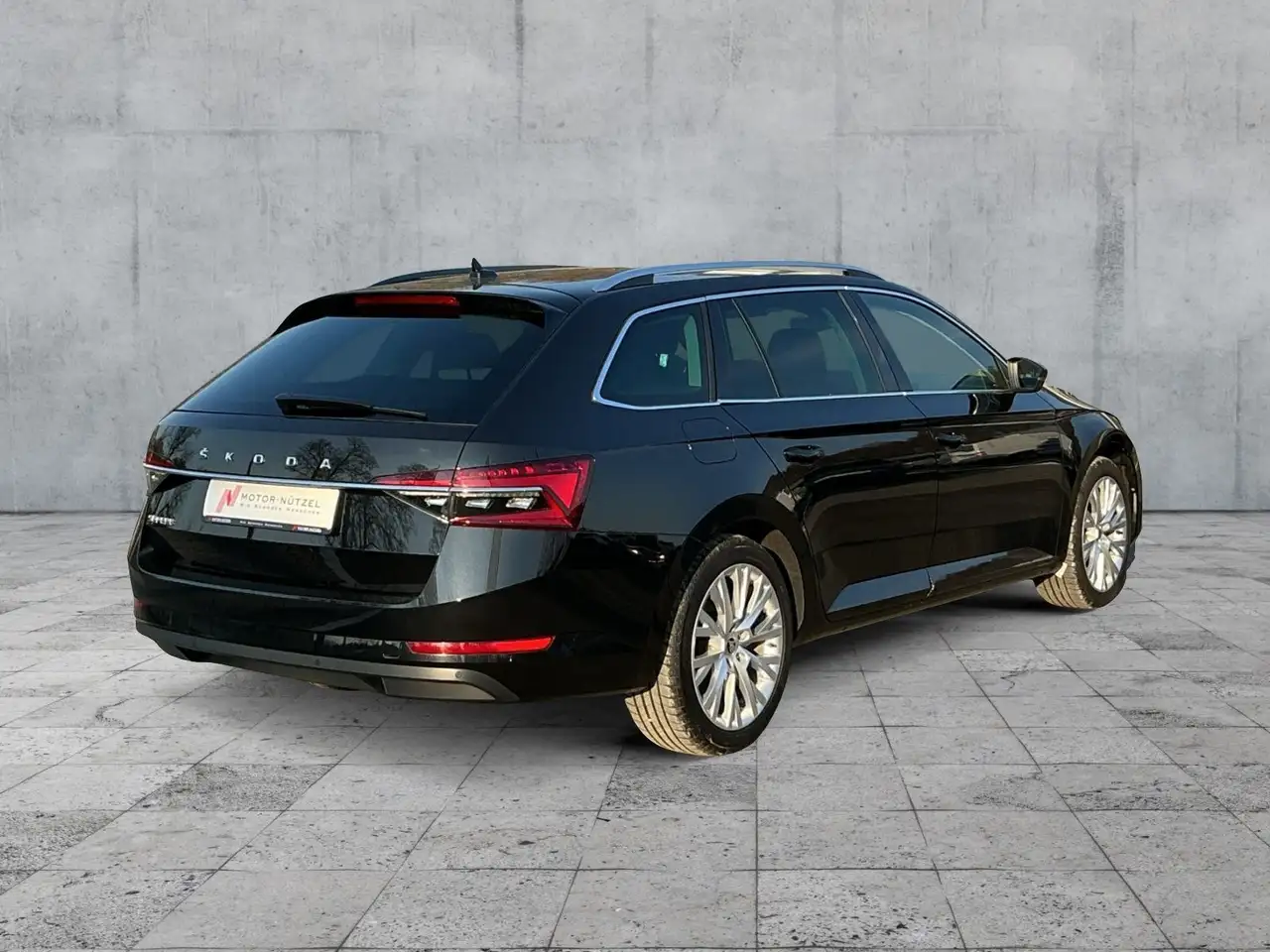 Skoda Superb Combi 2.0 TDI DSG STYLE BEAM+NAVI+SHZ+AHK, миниатюра 6