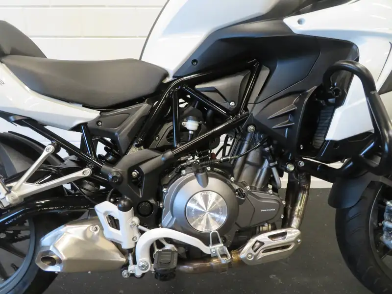 Benelli TRK 502 - foto 7