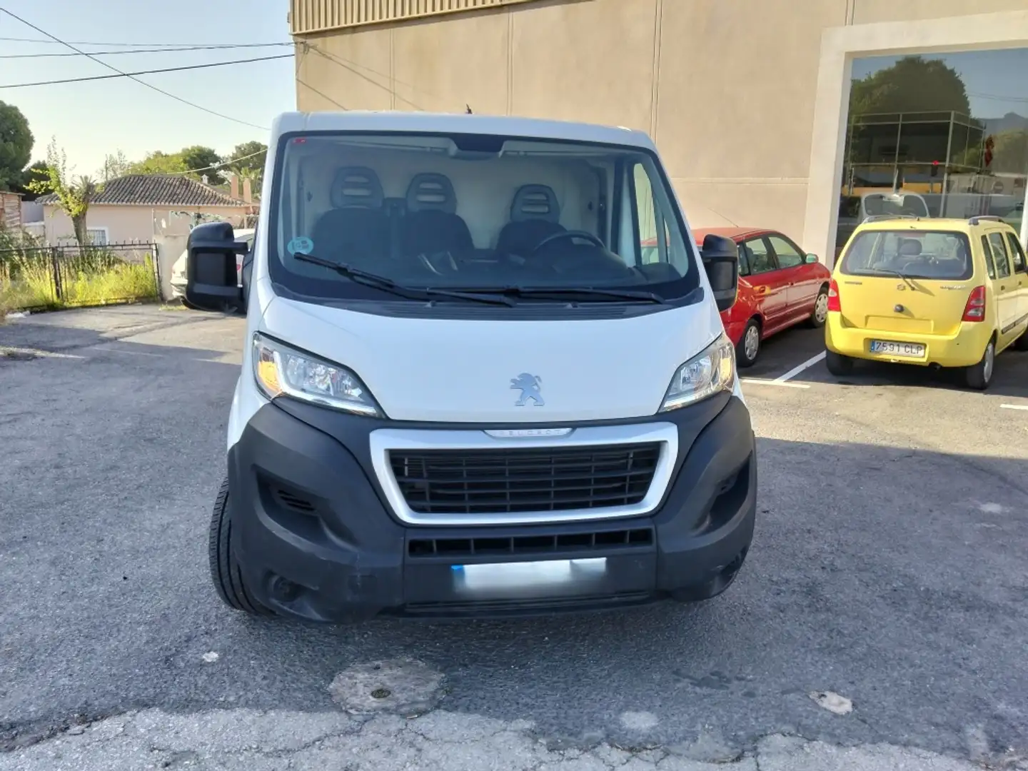 Peugeot Boxer Furgón 2.0BlueHDI 330 L1H1 Pack 110 Blanco - 2