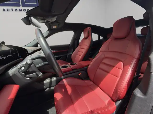 Porsche Taycan view 8