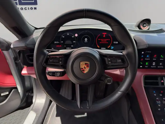 Porsche Taycan view 15