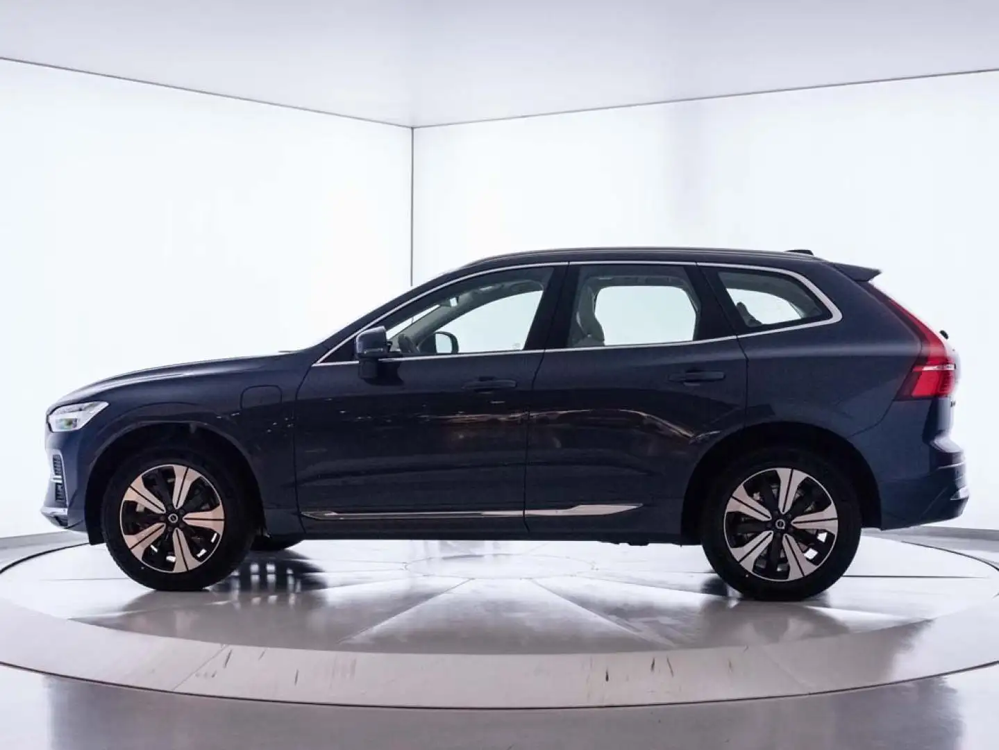 Volvo XC60 2.0 T6 AWD Recharge Plus Bright Auto Azul - 2
