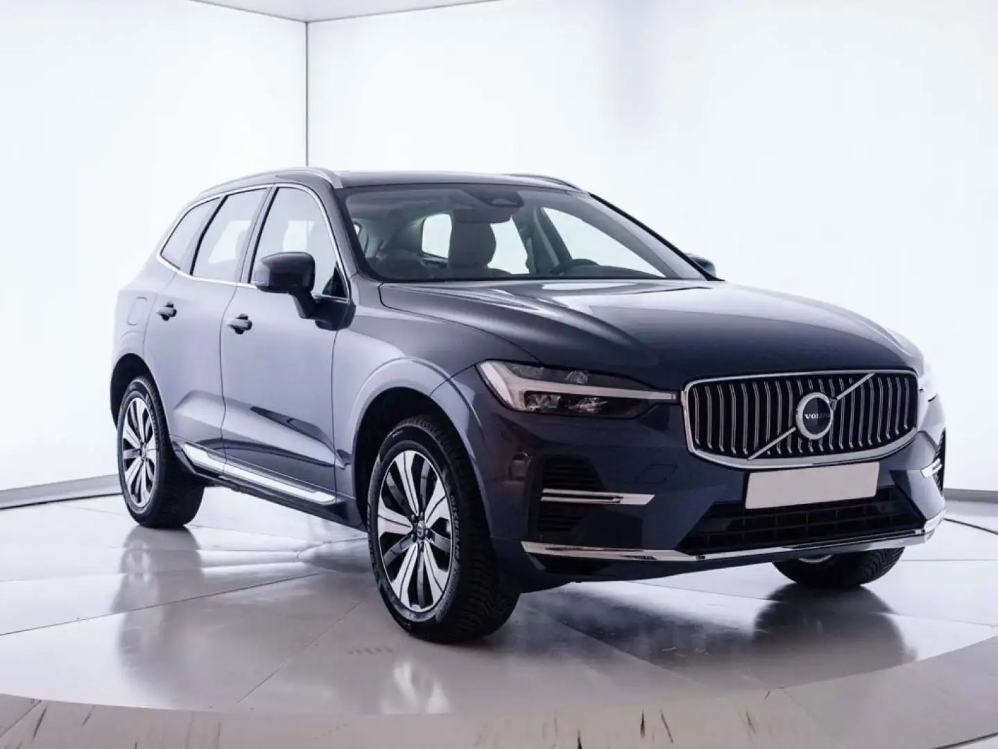 Volvo XC60 2.0 T6 AWD Recharge Plus Bright Auto Azul - 1