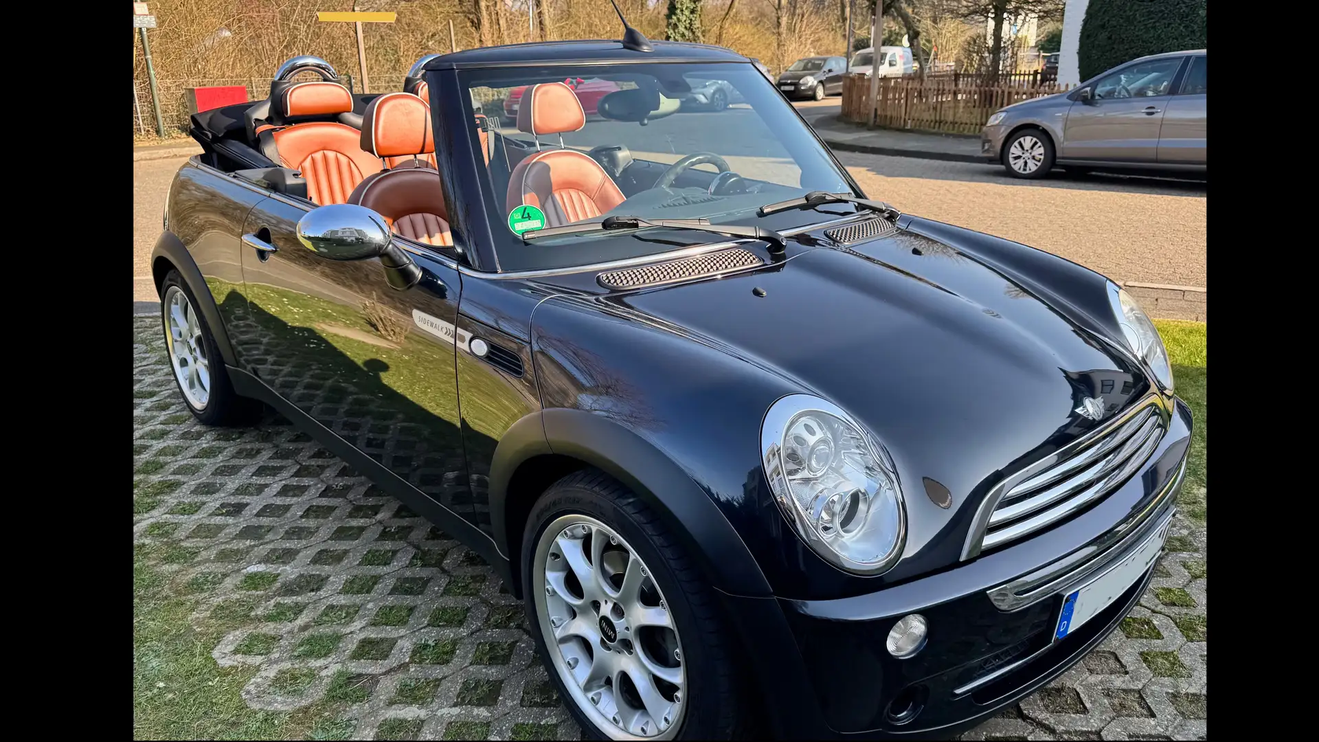 MINI Cooper Cabrio MINI Cooper CABRIO Sidewalk Navi Schwarz - 2
