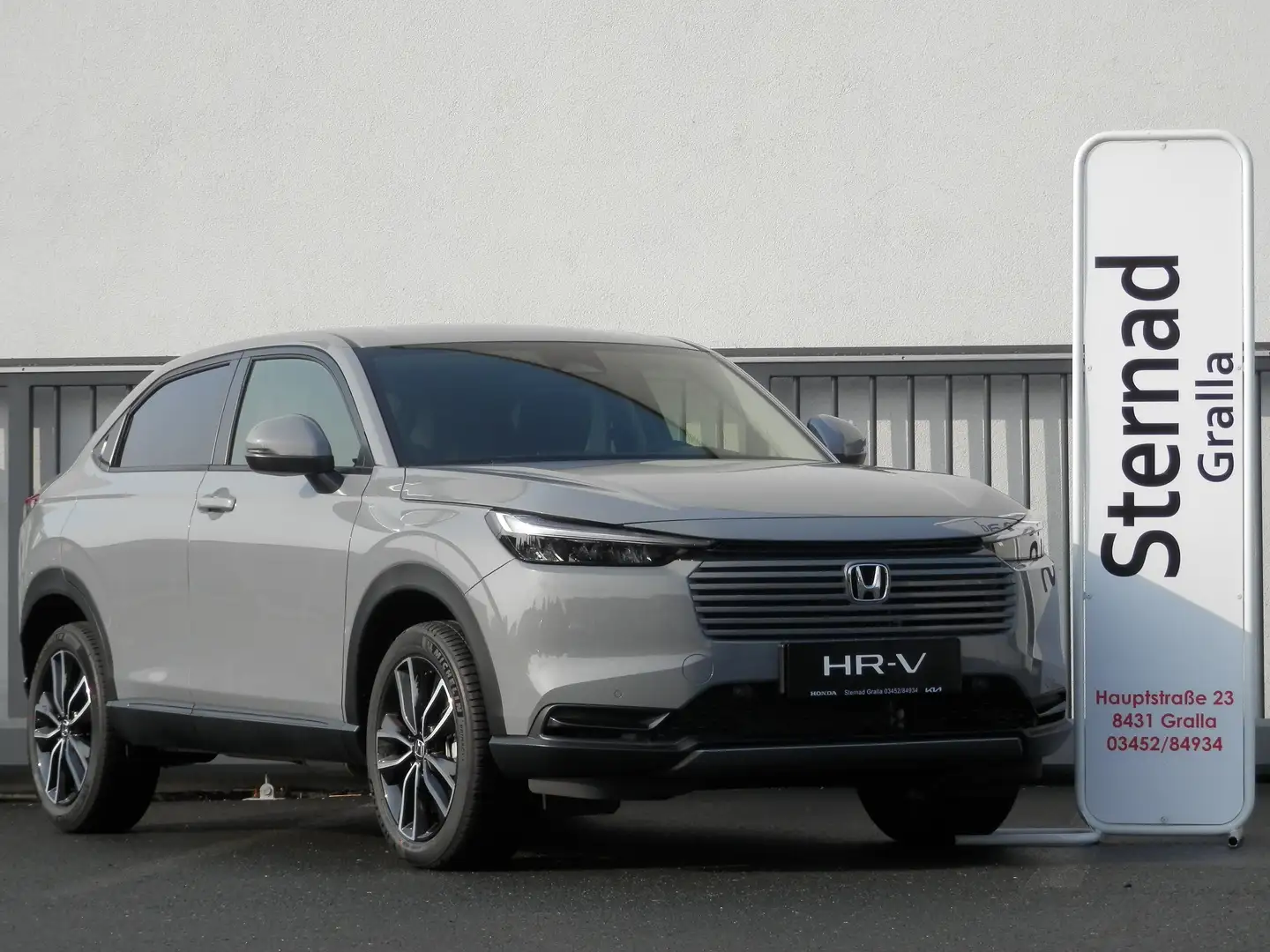 Honda HR-V 1,5 i-MMD Hybrid 2WD Elegance Aut. Grau - 2