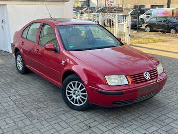 Bora 1.6 Edition *RENTNER-FZG*ORIGINAL KM*