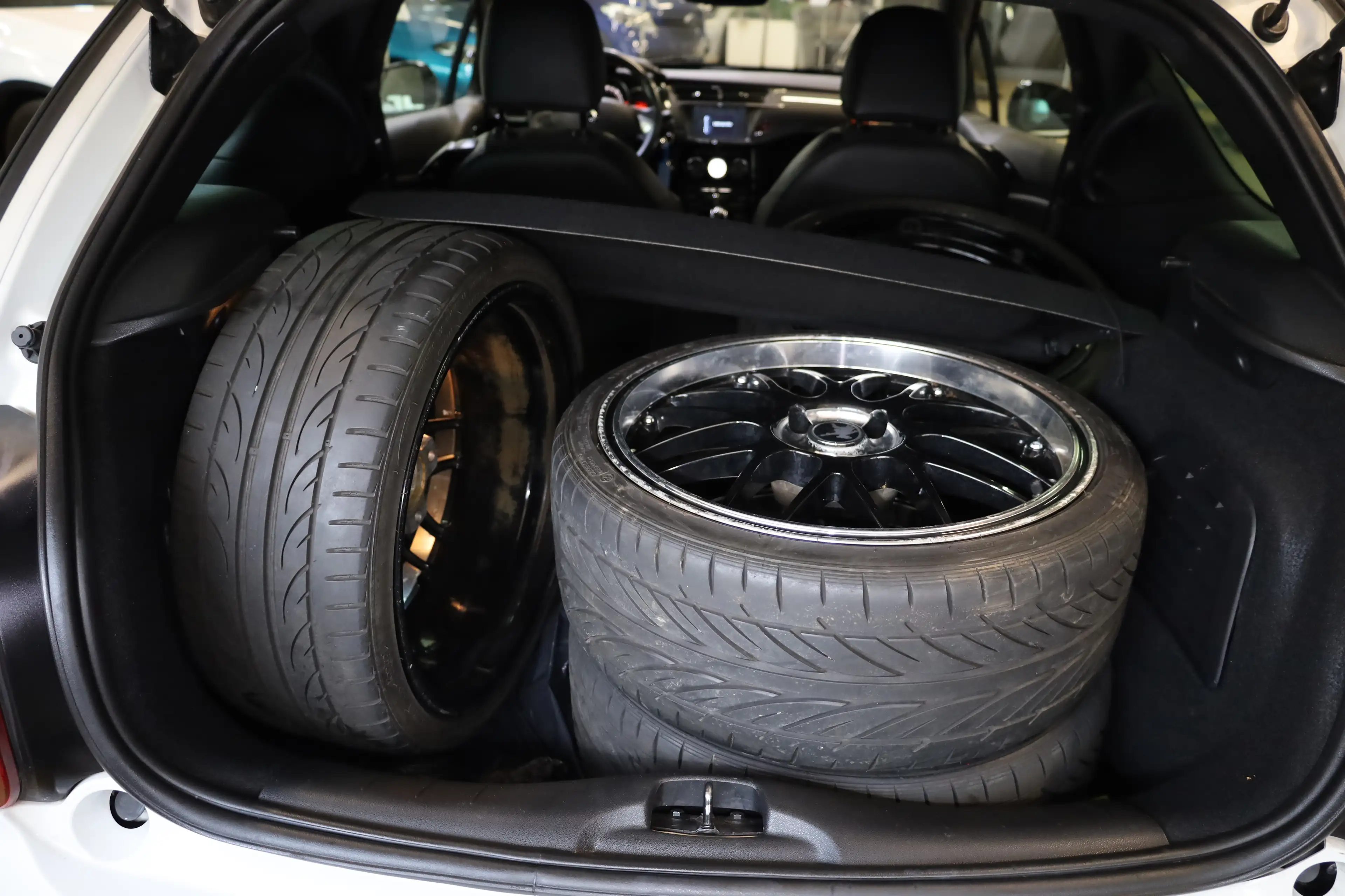 Citroen DS3 SportChic — photo 7