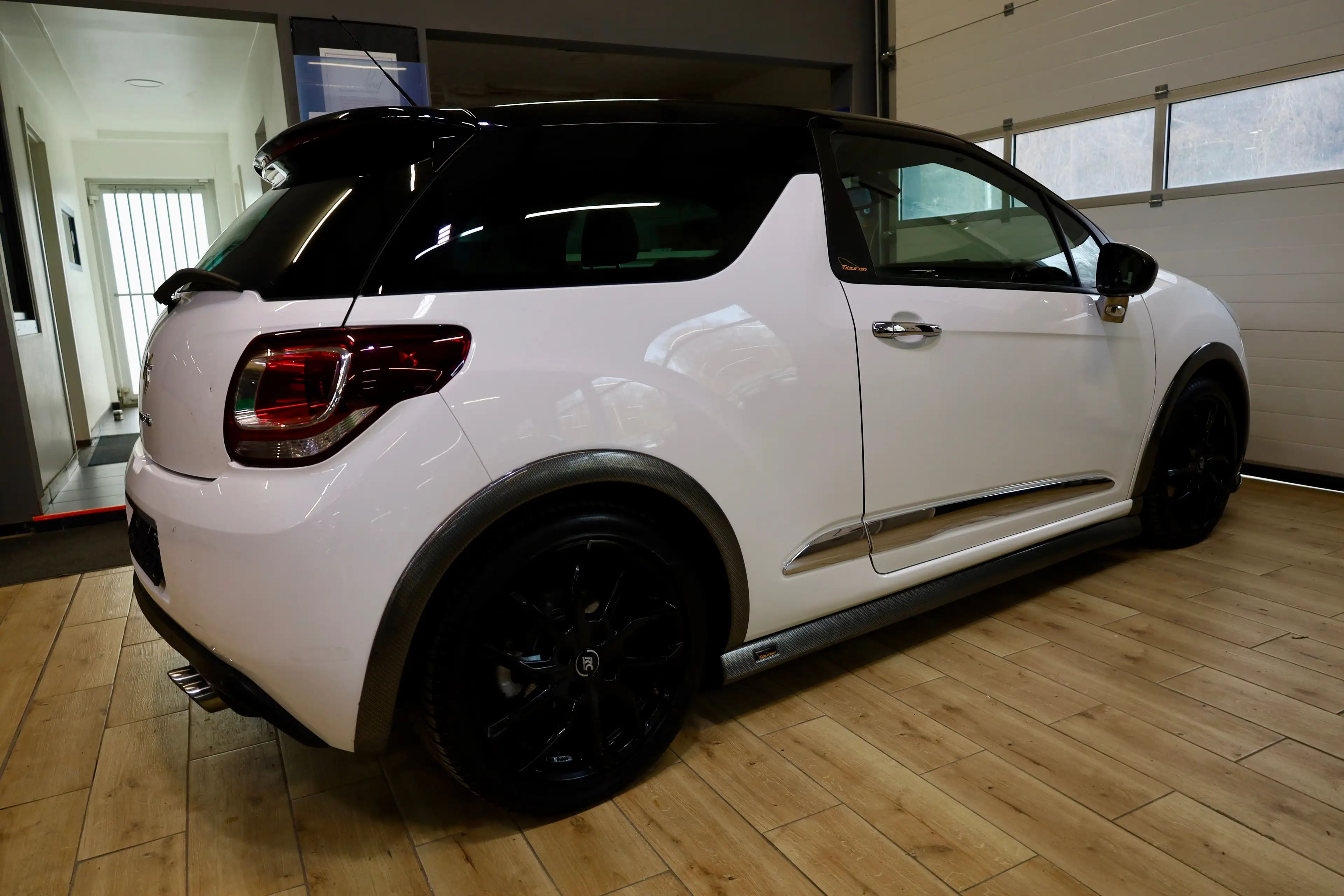 Citroen DS3 SportChic — photo 4