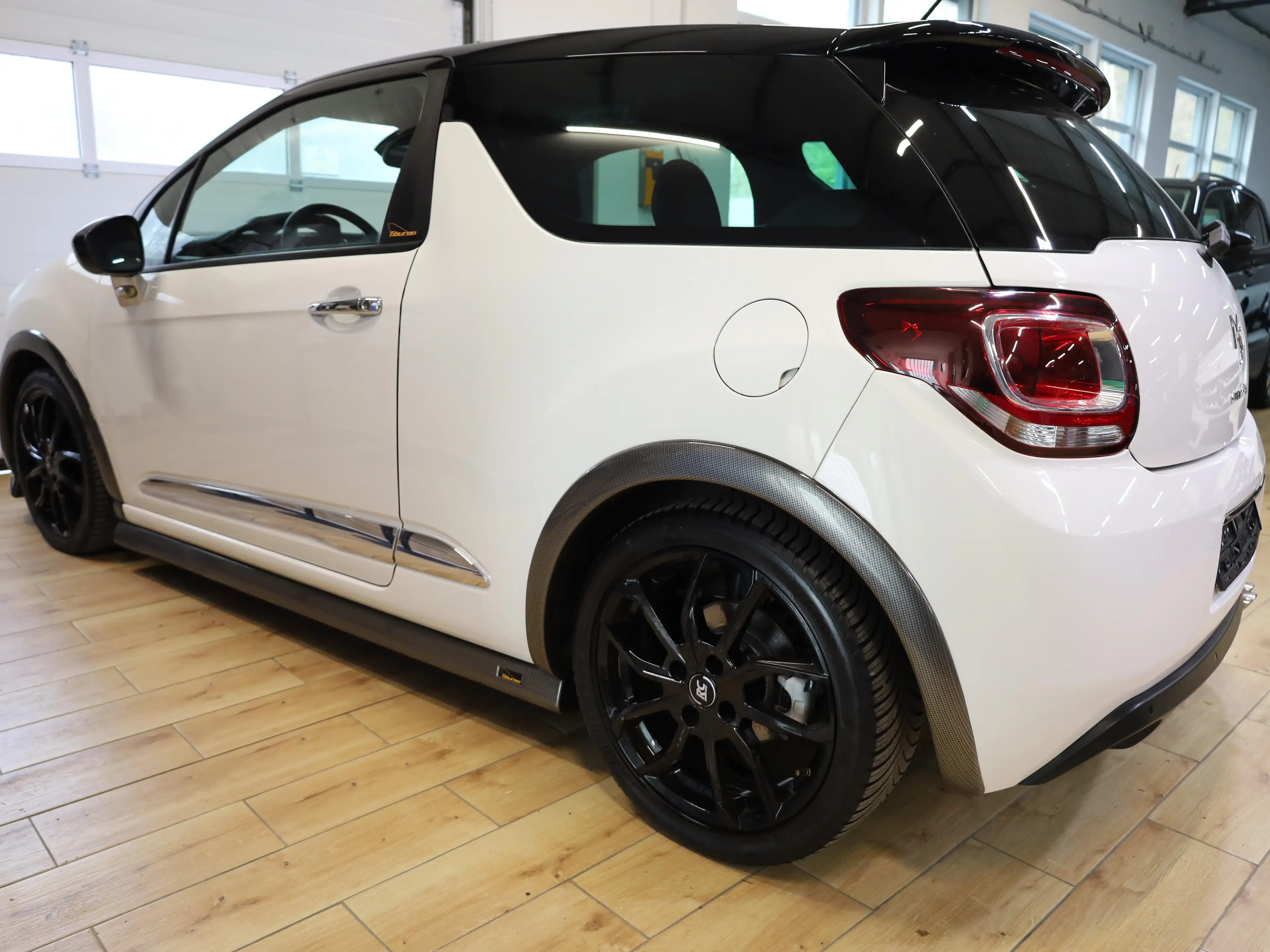 Citroen DS3 SportChic — photo 6