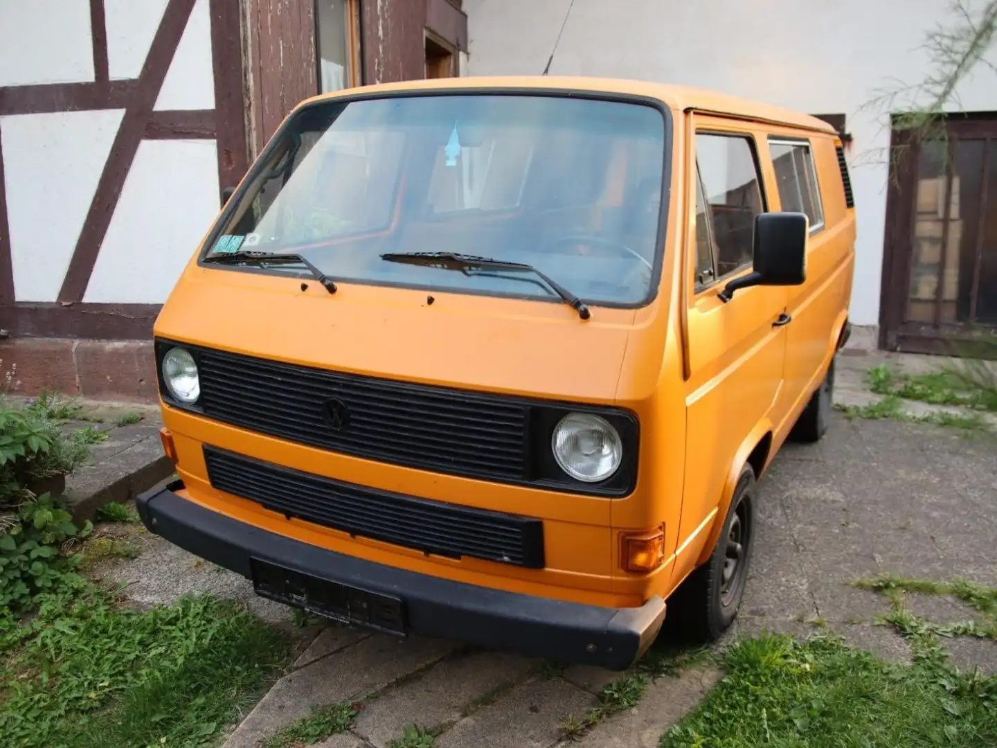 Volkswagen T3 Transporter 251 091 Oranje - 1