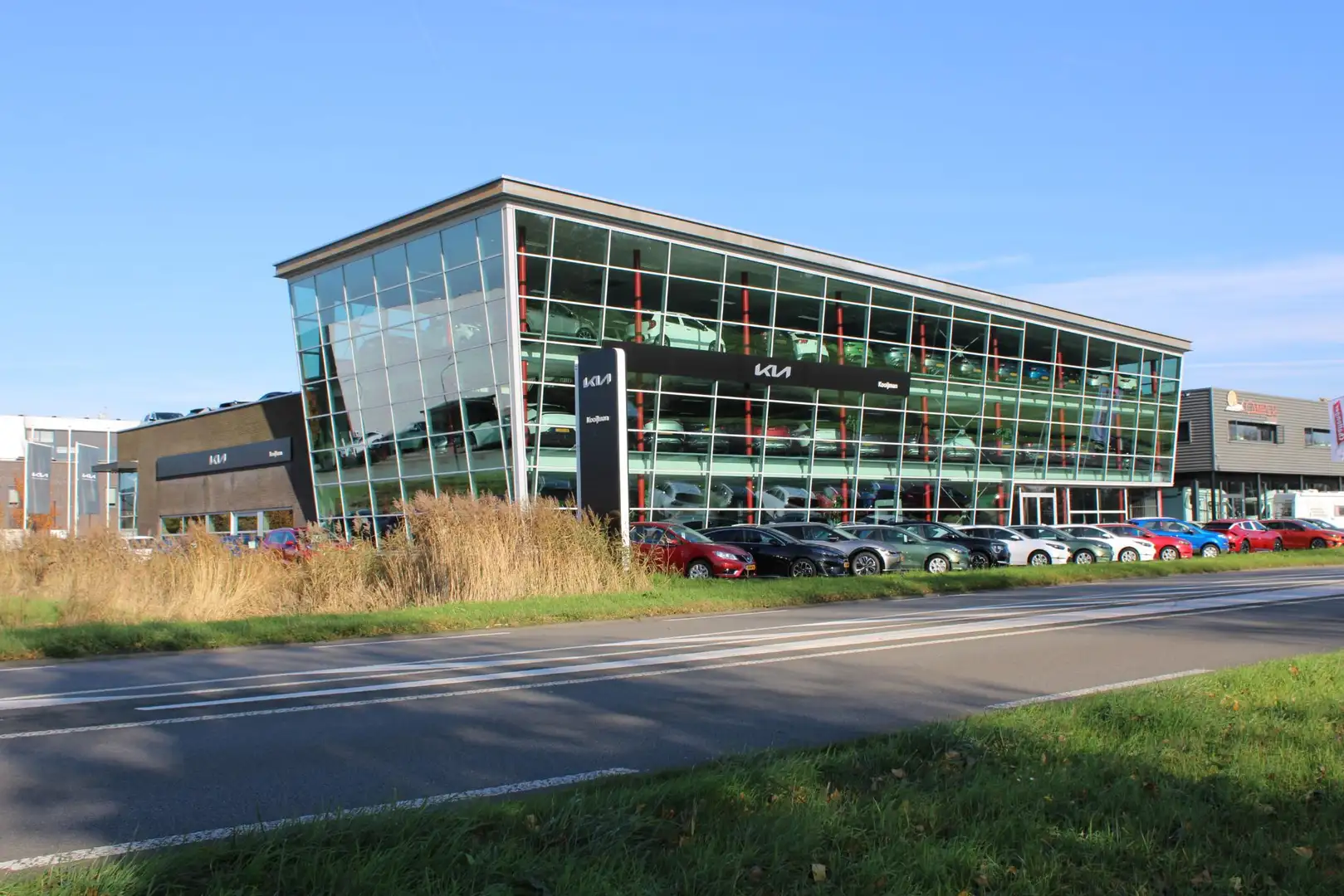 Kia e-Niro DynamicPlusLine 64 kWh Bleu - 2