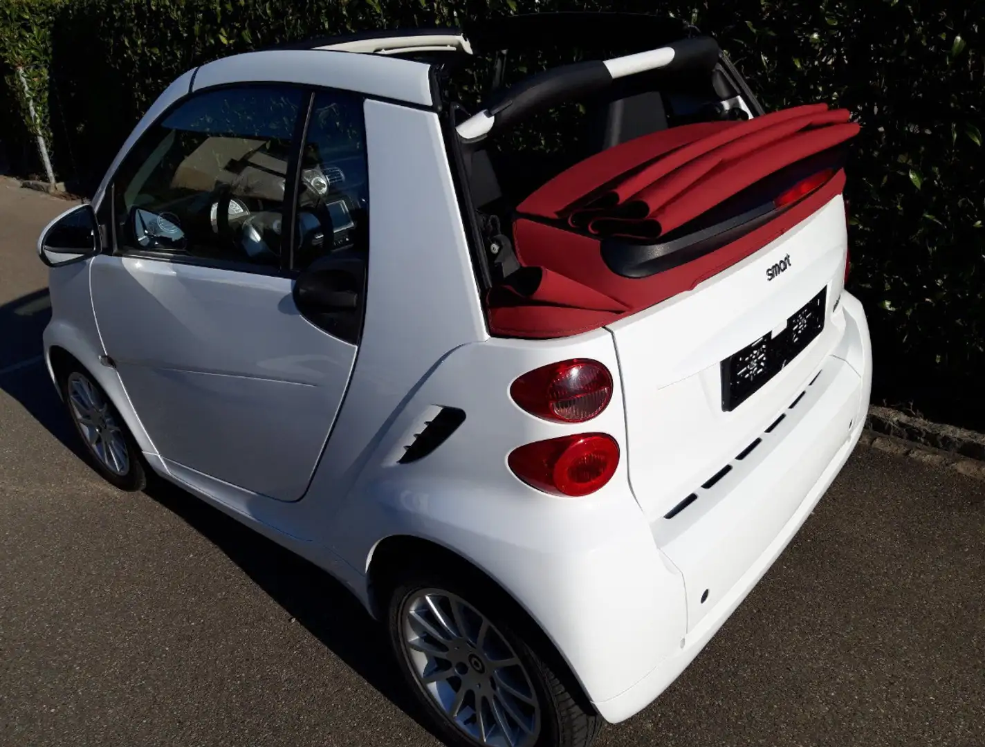 smart forTwo Cabrio - 2